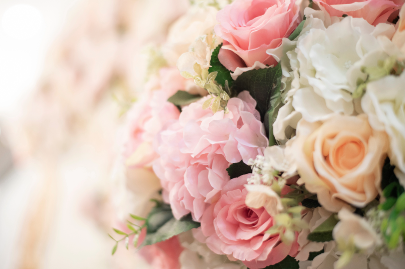 結婚式の見積もり、なぜ増える？