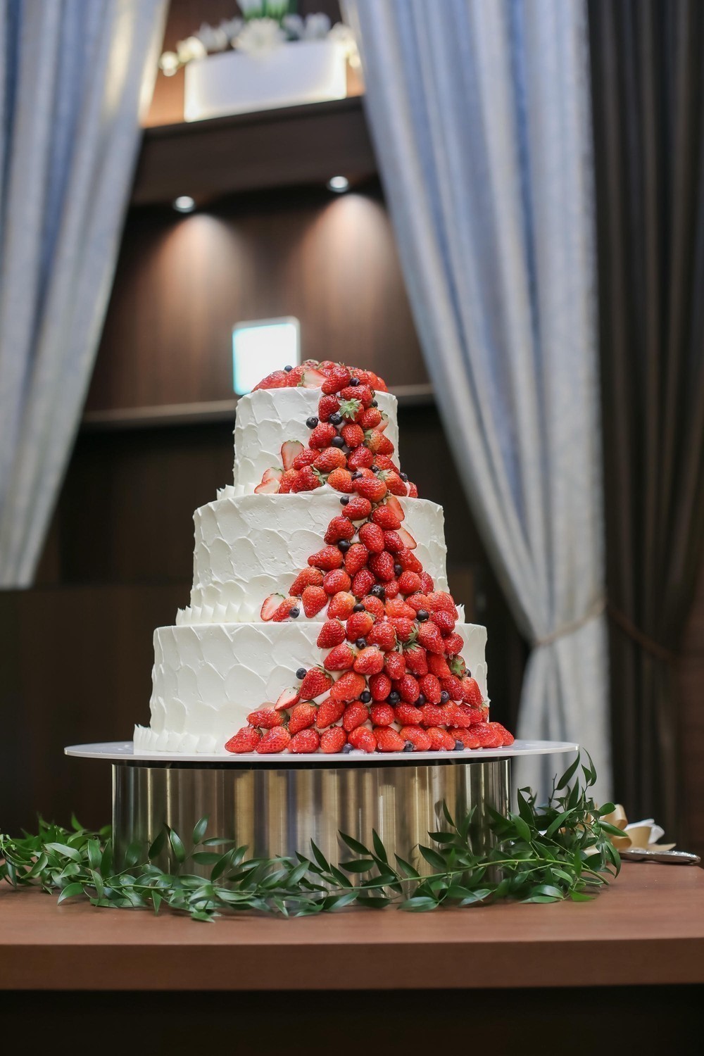 とにかく形にとらわれない！オリジナリティあふれる結婚式🍻