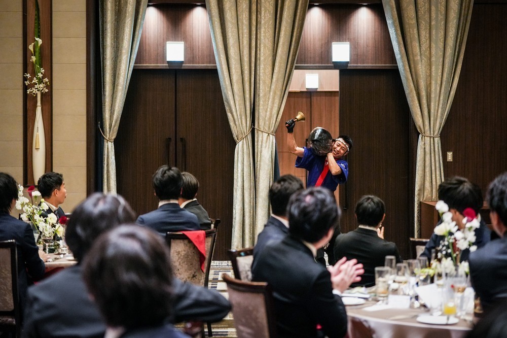 結婚式でまぐろの登場！？個性派演出