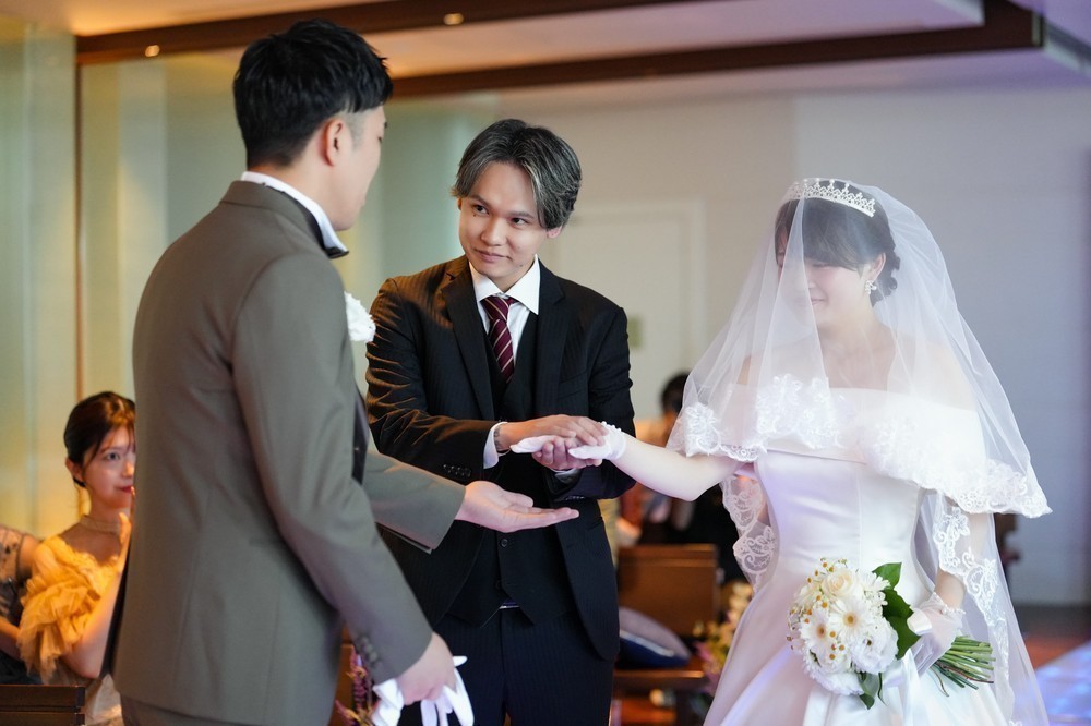 家族と友人に囲まれた 幸せが広がる時間