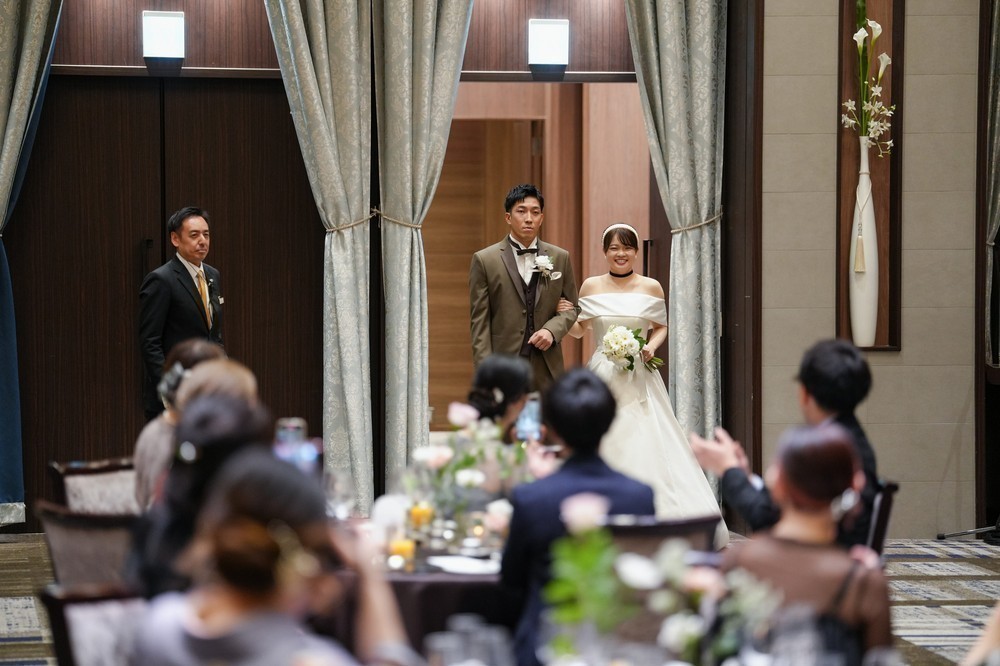 家族と友人に囲まれた 幸せが広がる時間