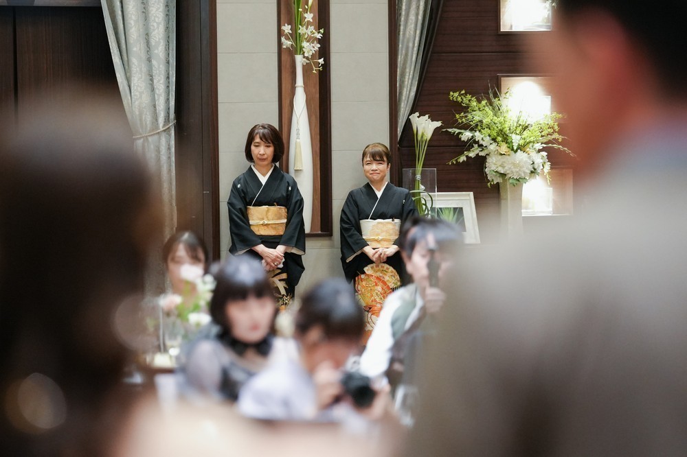 家族と友人に囲まれた 幸せが広がる時間