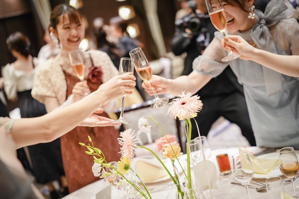ふたりがかわいい❤ポップな結婚式