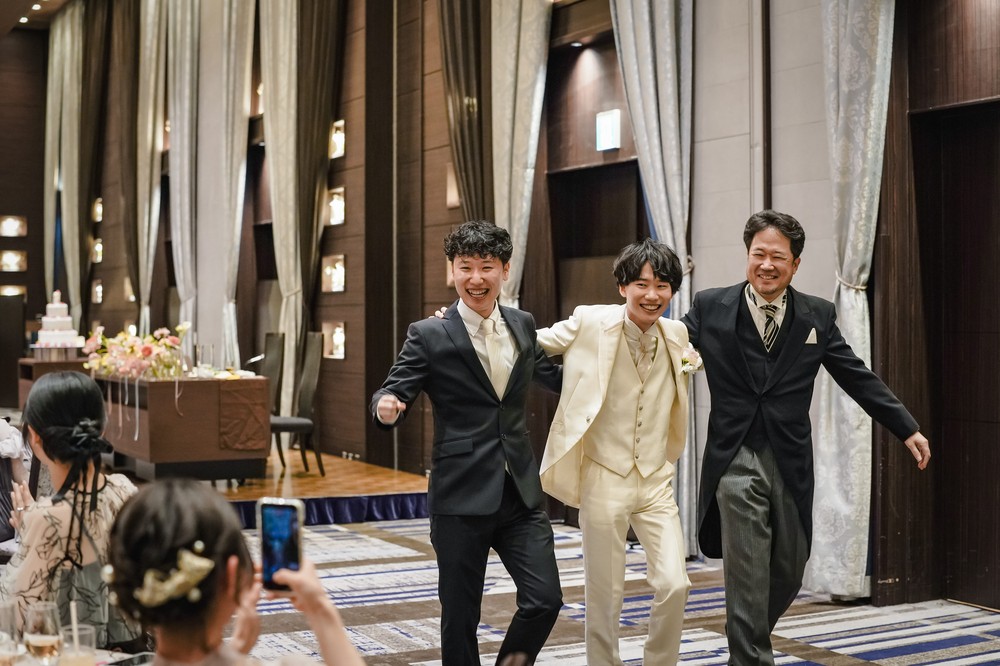 ふたりがかわいい❤ポップな結婚式