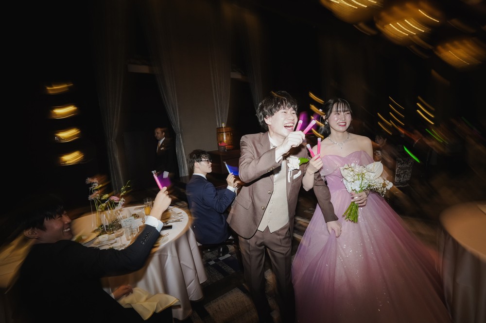 ふたりがかわいい❤ポップな結婚式