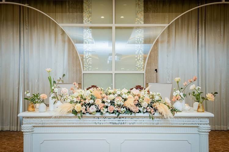 結婚式のメインテーブル装花の基本